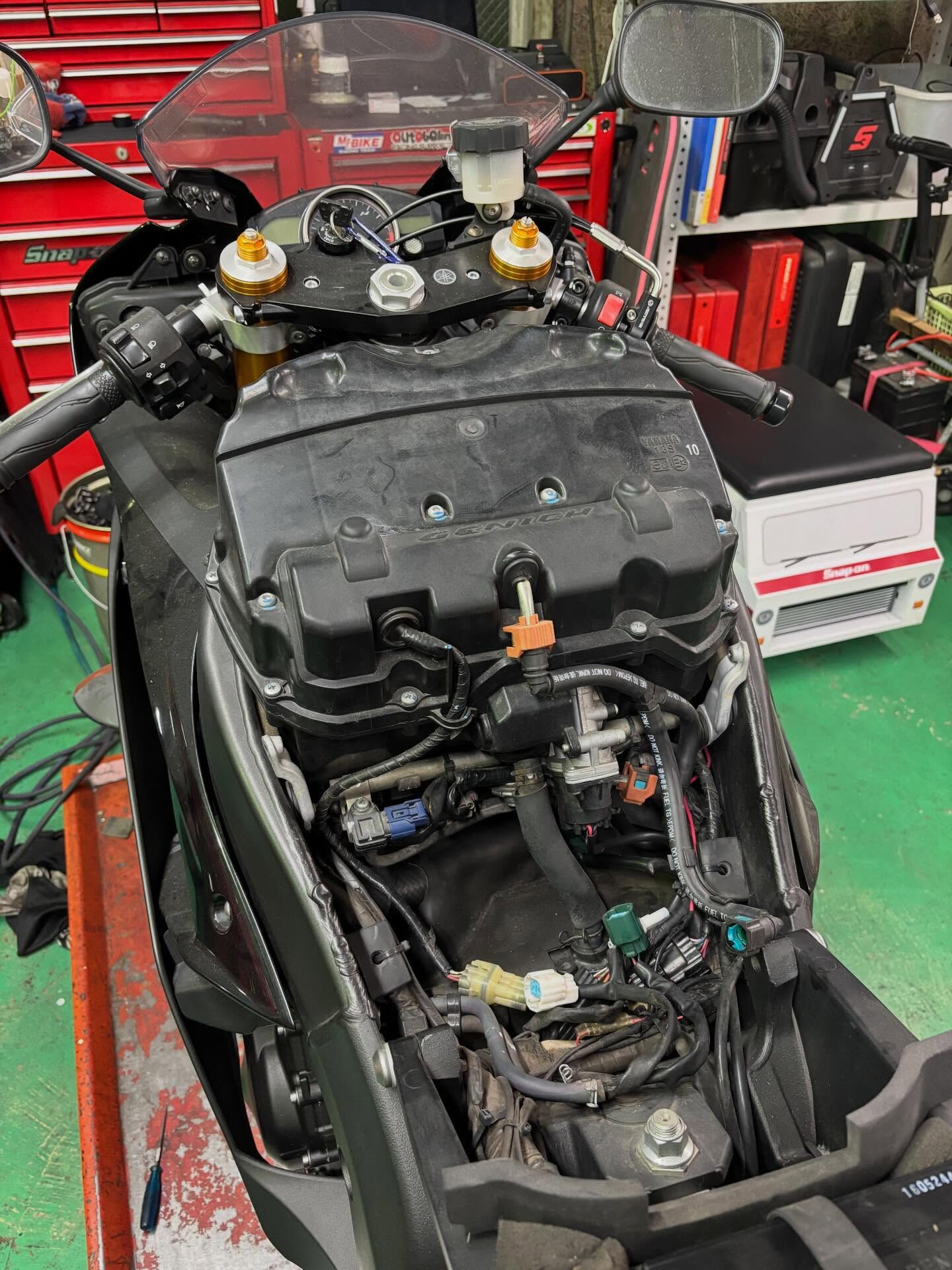 ヤマハ　YZF-R6 の車検点検整備です